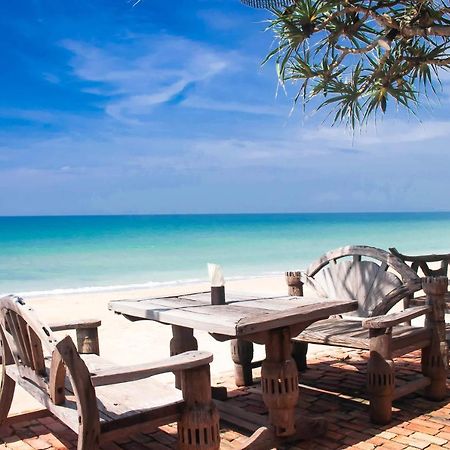 Clean Beach Resort Ko Lanta Extérieur photo