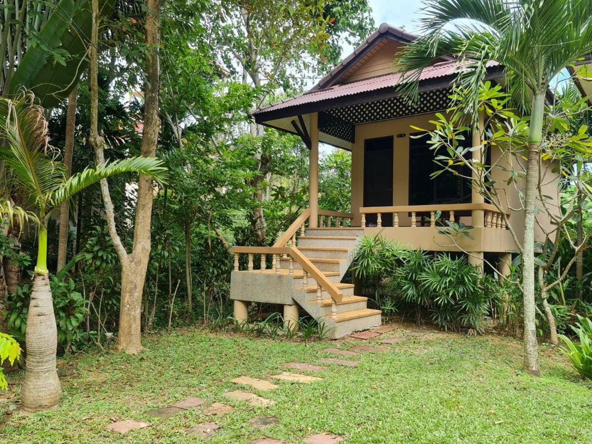 Clean Beach Resort Ko Lanta Extérieur photo