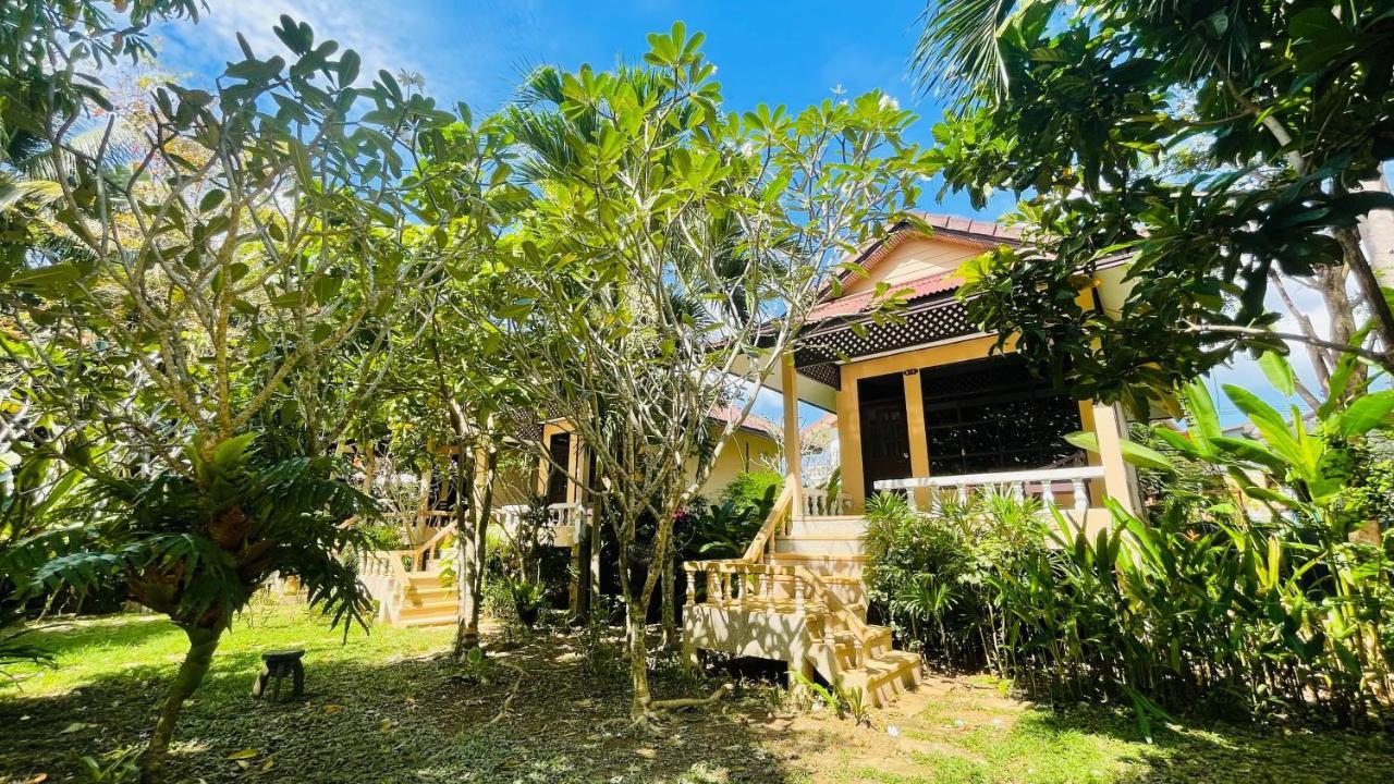 Clean Beach Resort Ko Lanta Extérieur photo