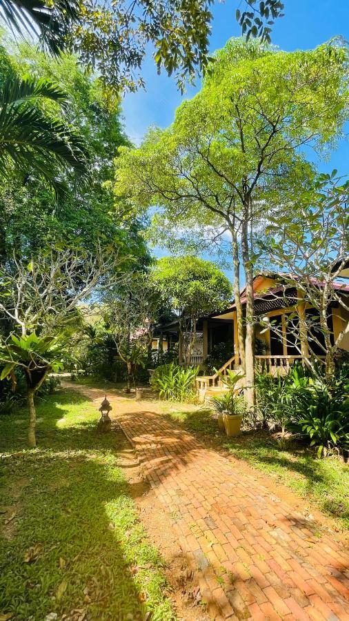 Clean Beach Resort Ko Lanta Extérieur photo