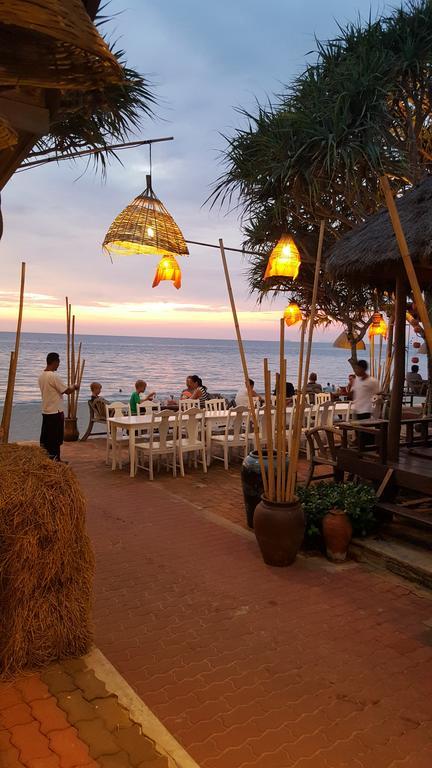Clean Beach Resort Ko Lanta Extérieur photo