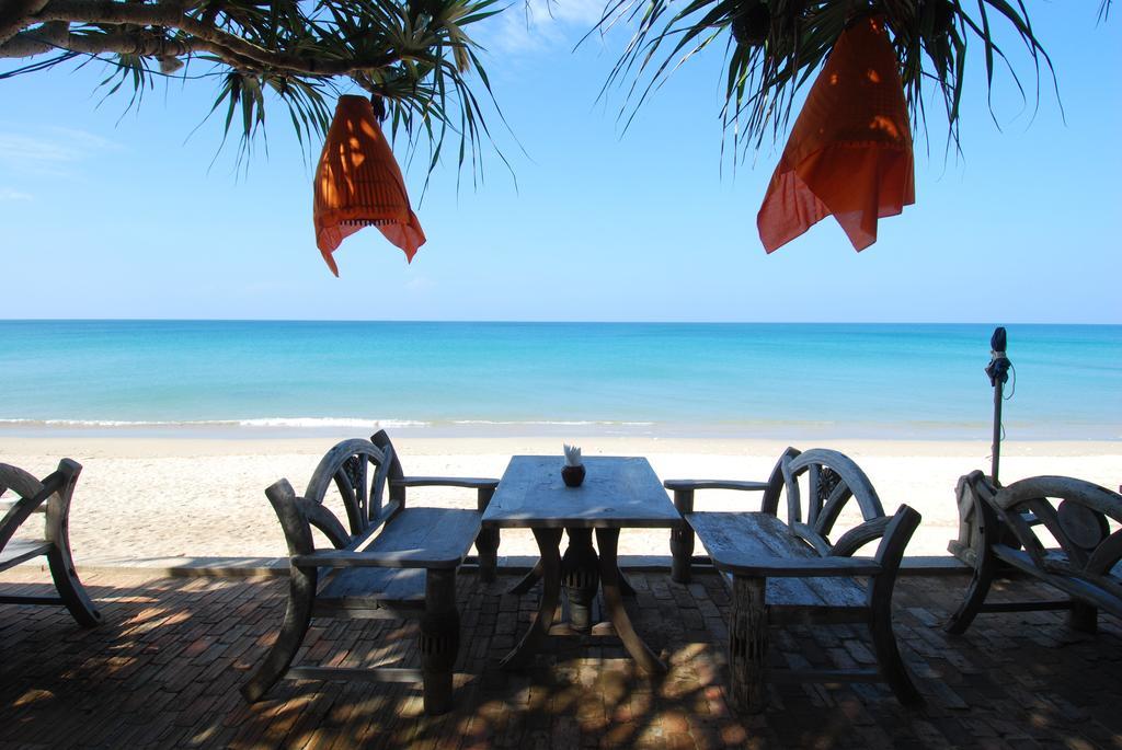 Clean Beach Resort Ko Lanta Extérieur photo
