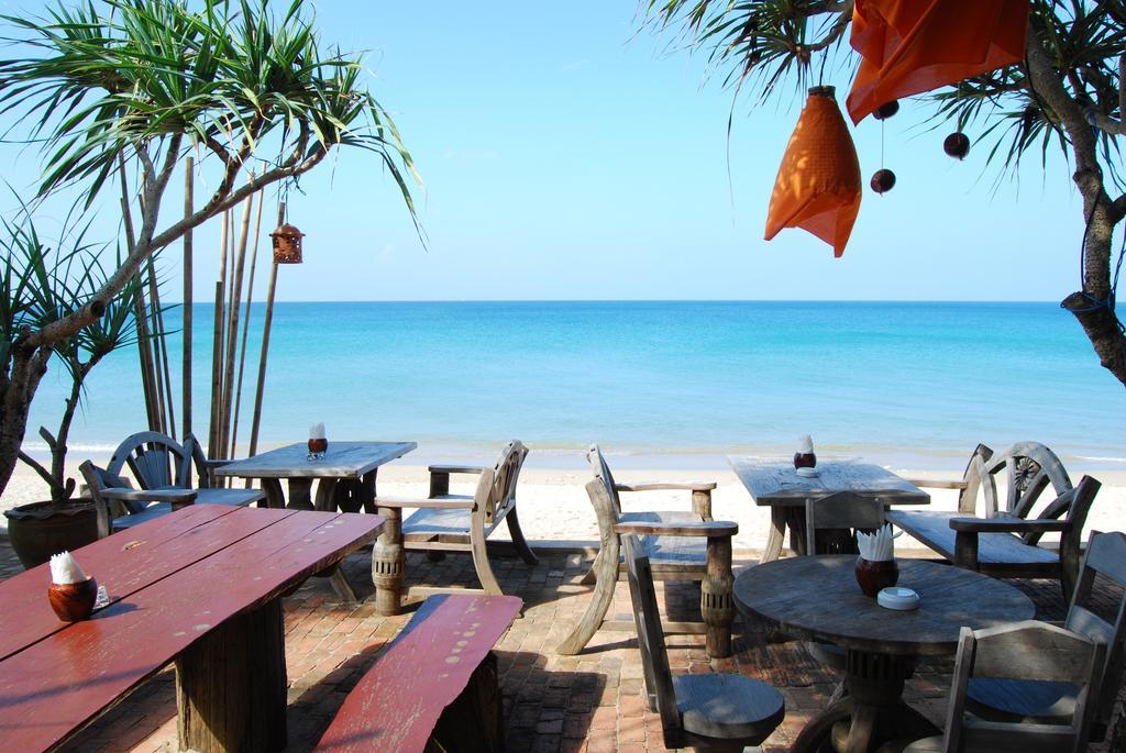 Clean Beach Resort Ko Lanta Extérieur photo